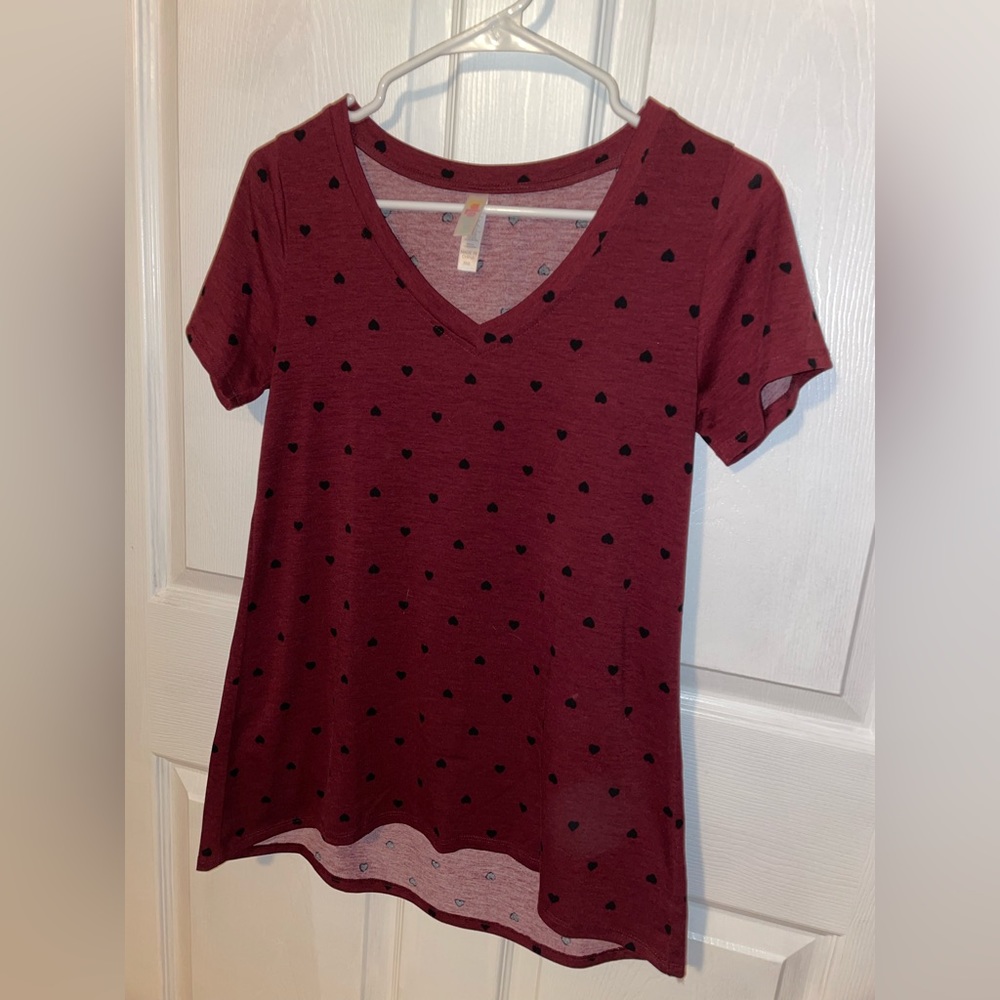 Lularoe Iris Tee